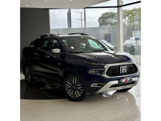 FIAT TORO 2.0 16V TURBO DIESEL RANCH 4WD AT9 FIAT TORO 2.0 16V TURBO DIESEL RANCH 4WD AT9